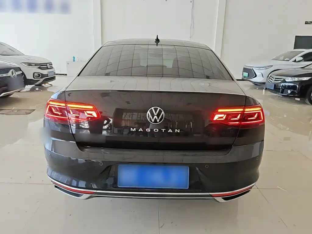 Magotan 2020 330TSI DSG leading model купить на сайте DeffCars