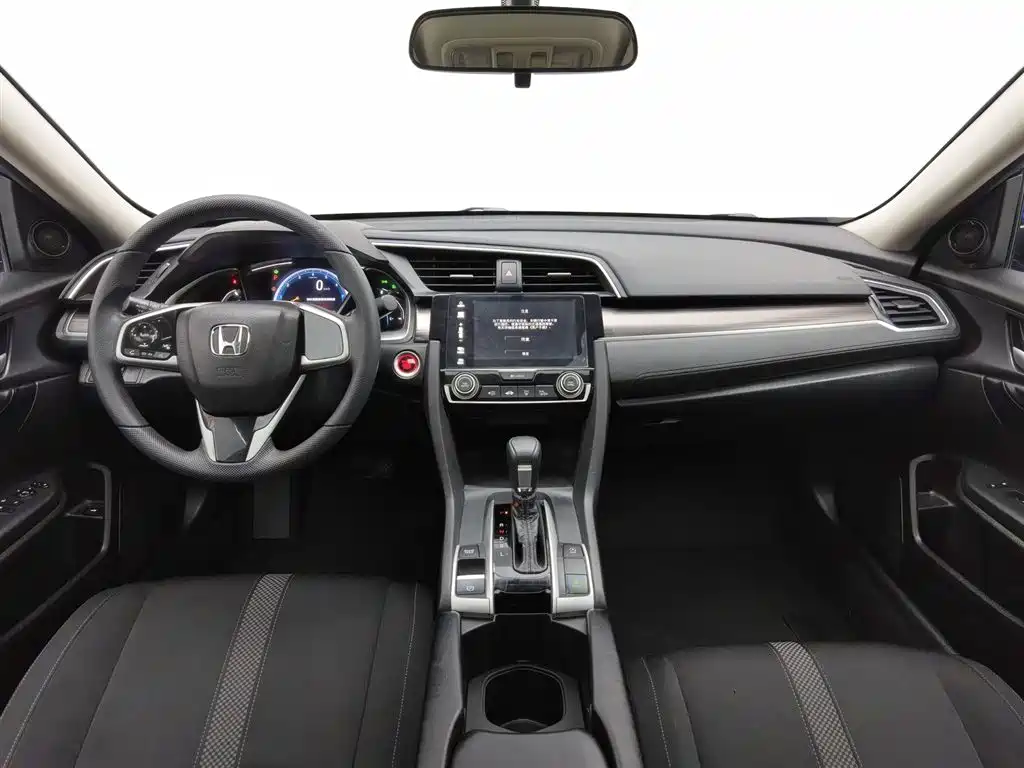 Civic 2019 220TURBO CVT Dynamic Edition National VI купить на сайте DeffCars