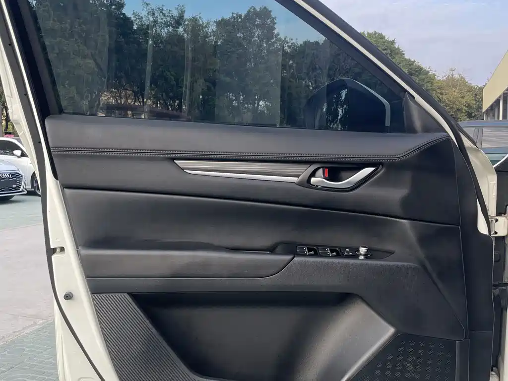 Mazda CX-5 2021 2.0L automatic two-wheel drive smart model купить на сайте DeffCars