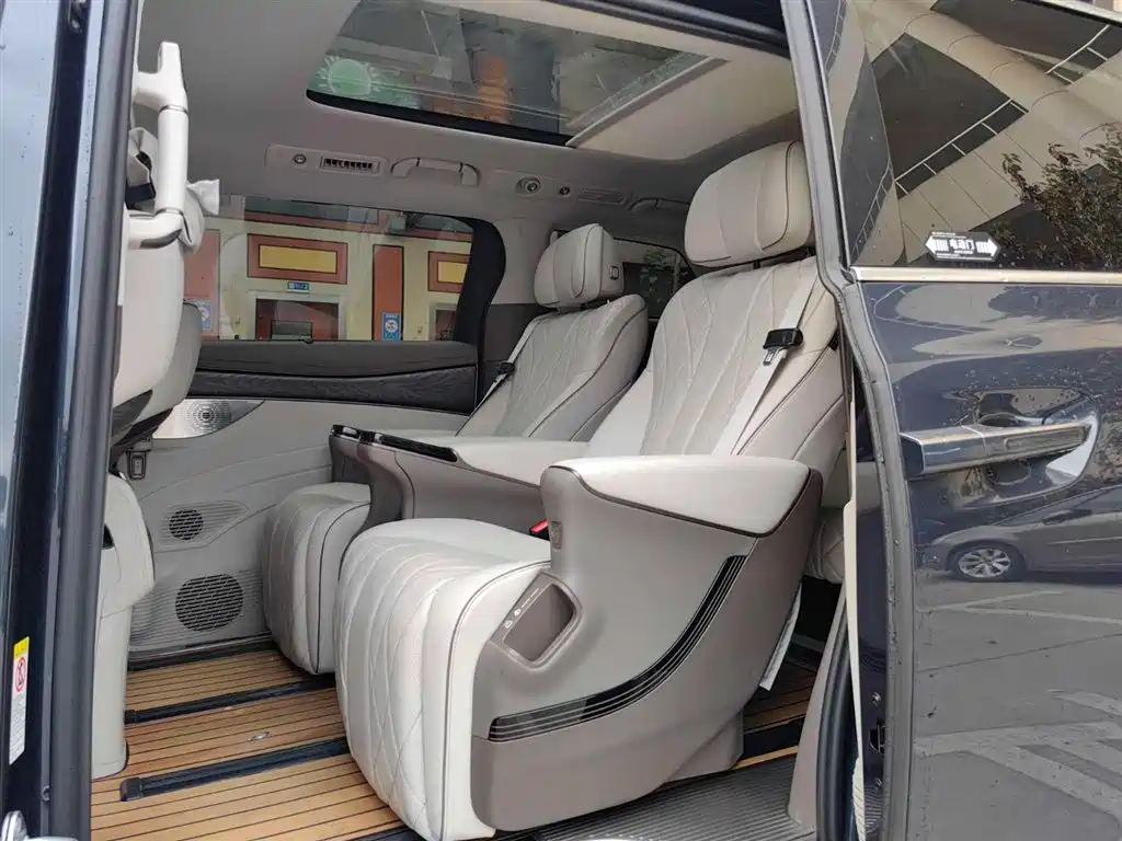 Denza D9 2022 DM-i 1040 Premium Type купить на сайте DeffCars