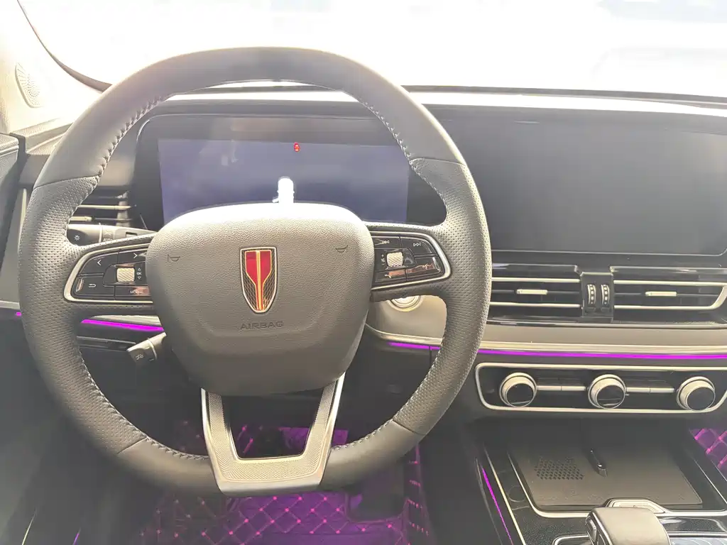 Hongqi HS5 2023 2.0T Qixiang Pro 500,000 Commemorative Edition купить на сайте DeffCars