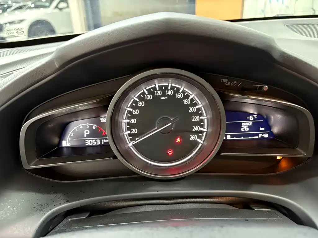Mazda CX-4 2021 2.0L automatic two-wheel drive Blue Sky Exploration Edition купить на сайте DeffCars