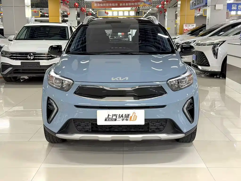 Yipao 2026 1.4L sunroof version купить на сайте DeffCars