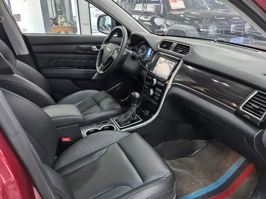 Haval H2 2016 Red Label 1.5T automatic two-wheel drive luxury model купить на сайте DeffCars