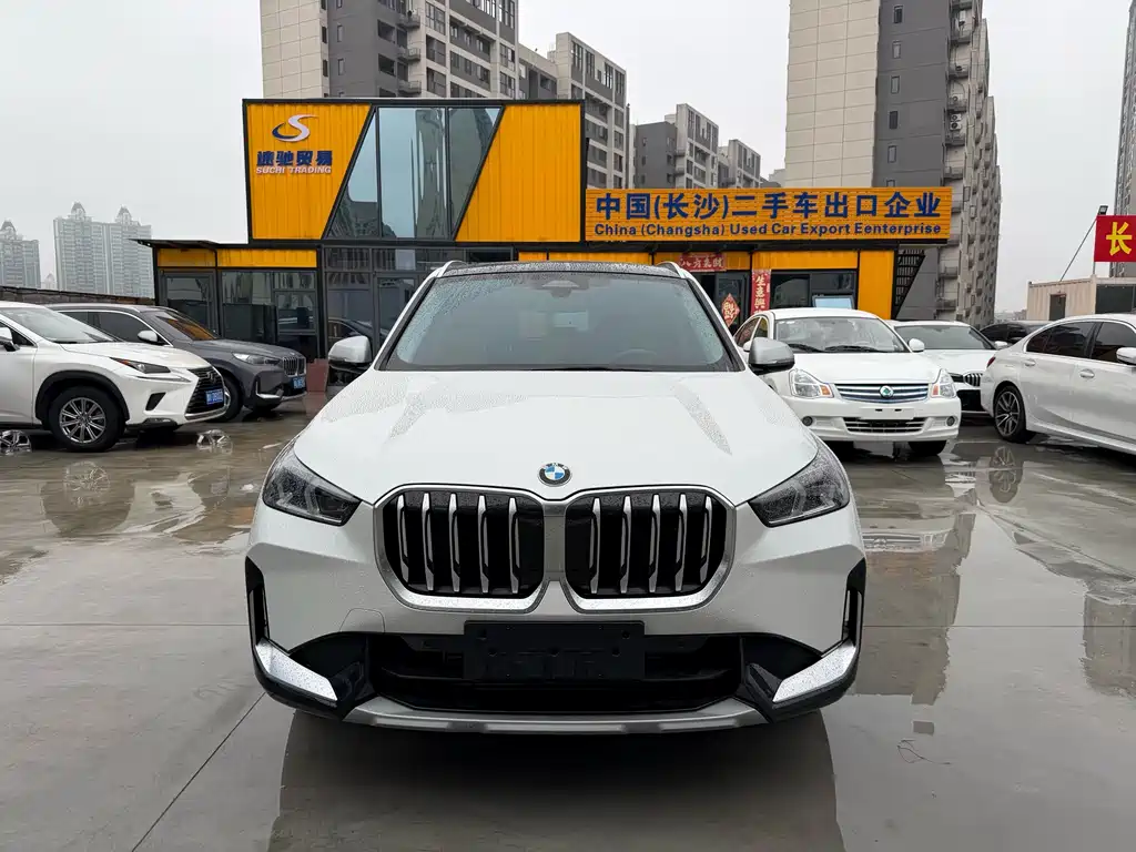 BMW X1 2023 sDrive20Li X Design Package купить на сайте DeffCars