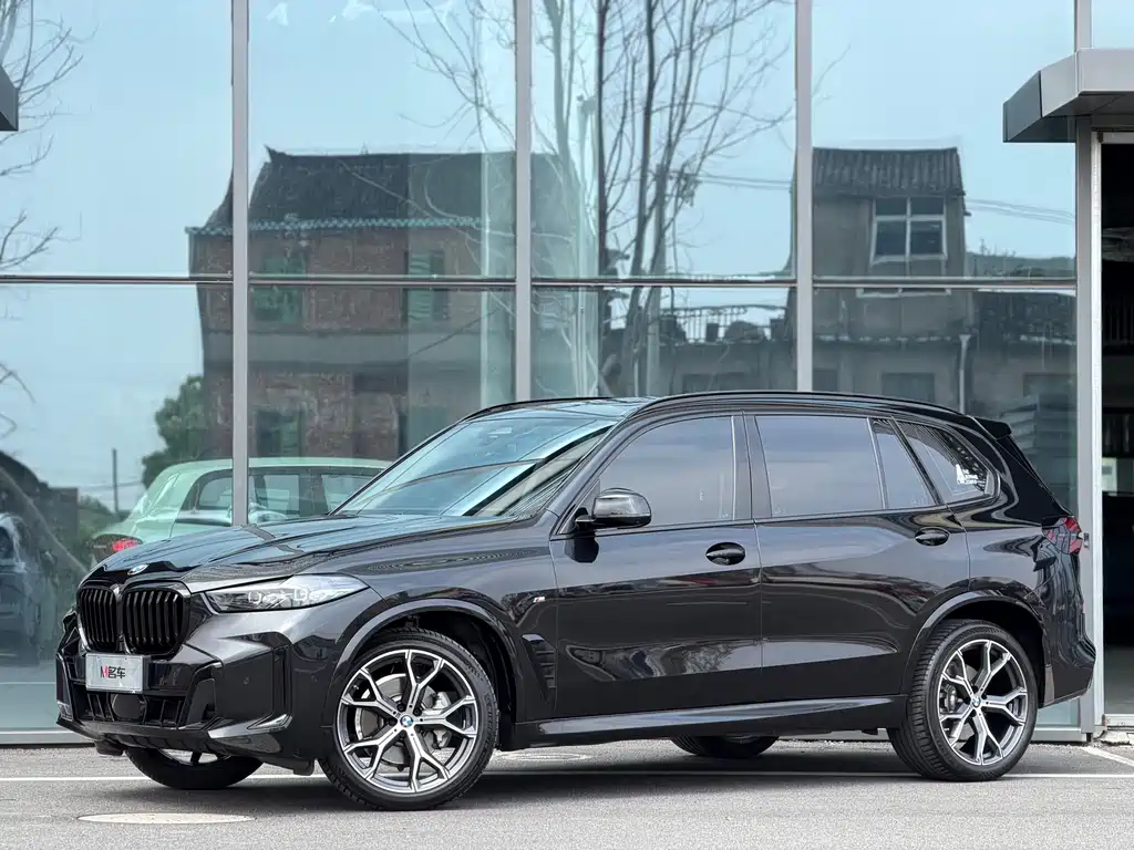 BMW X5 2023 xDrive 30Li Exclusive M Sports Night Package купить на сайте DeffCars
