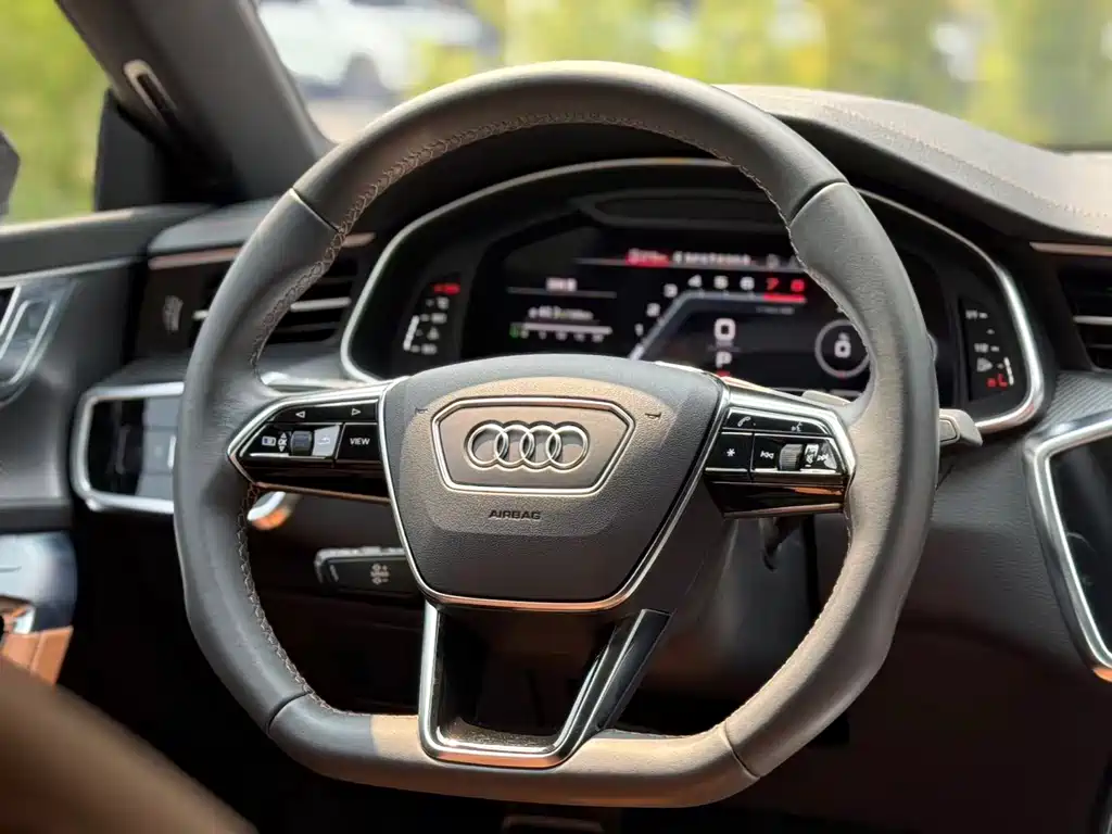 Audi A7L 2022 55 TFSI quattro S-line edition one advance version купить на сайте DeffCars