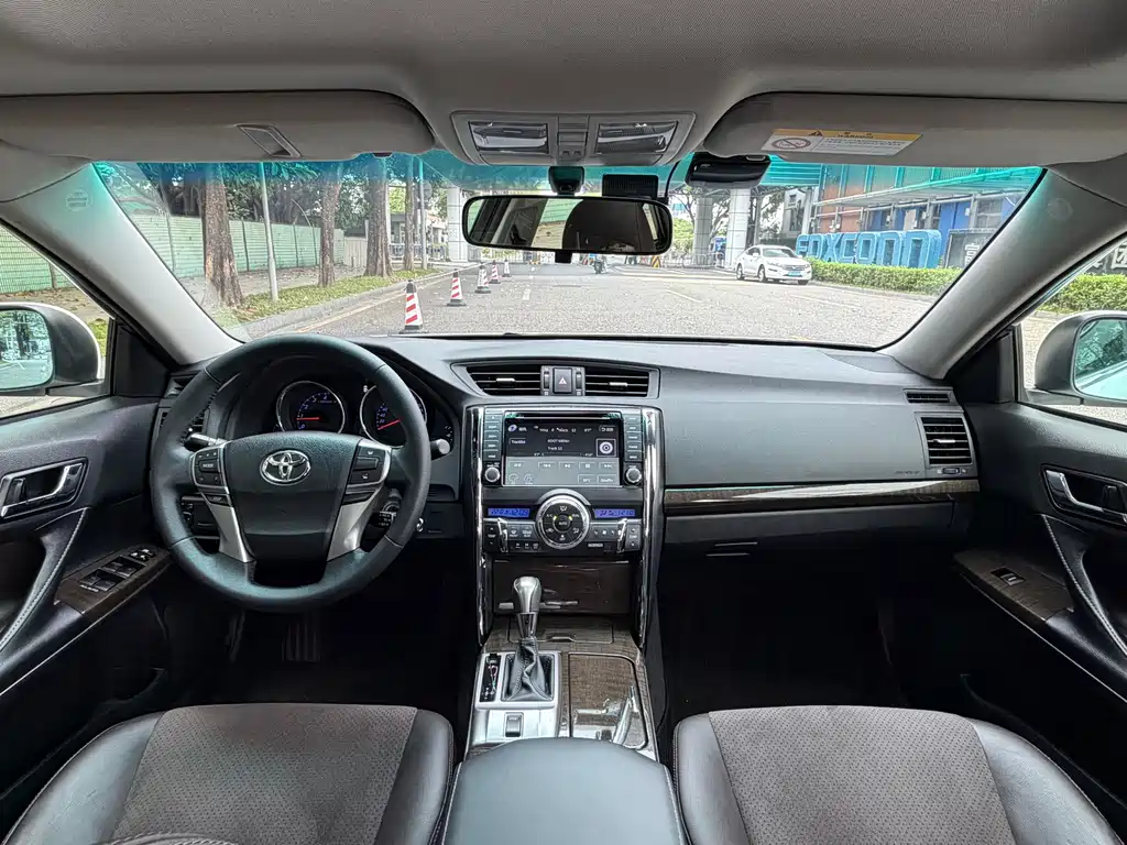 Ruizhi 2013 2.5V Sungrui Navigation Edition купить на сайте DeffCars