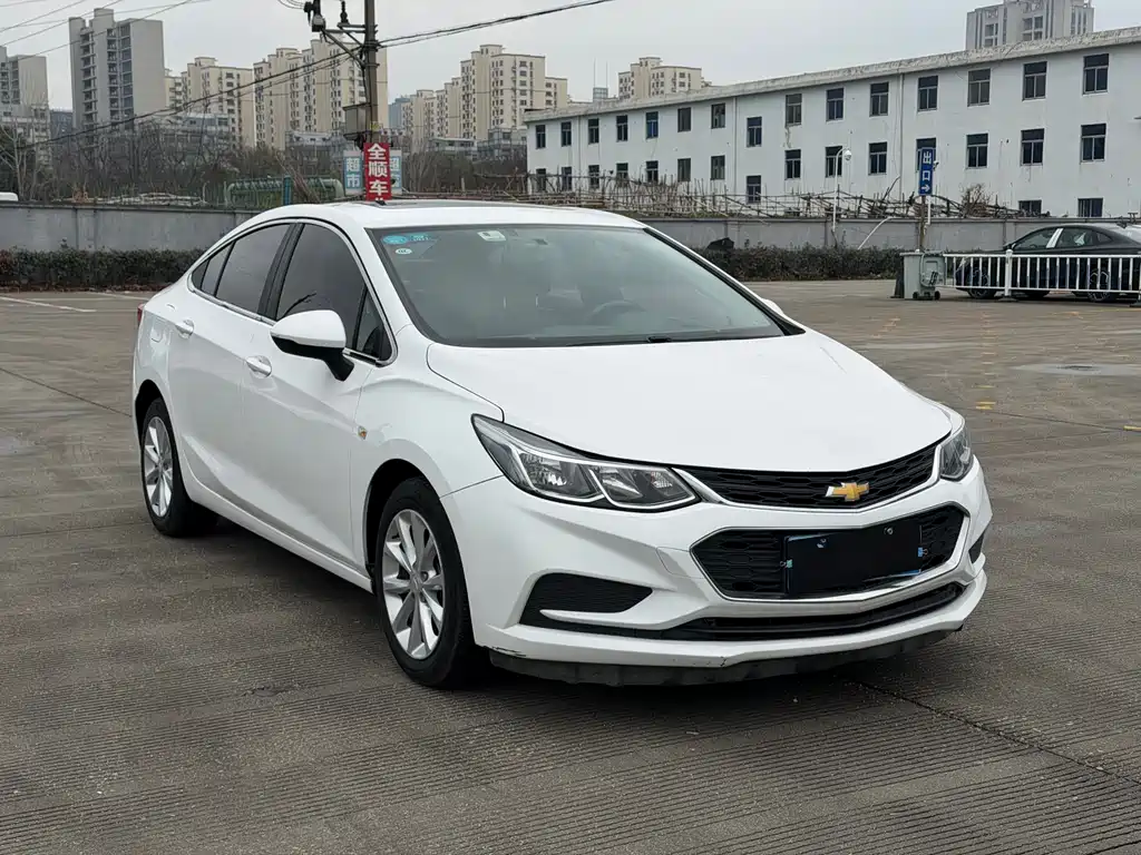 Cruze 2018 320 Automatic Pioneer Sunroof Edition купить на сайте DeffCars