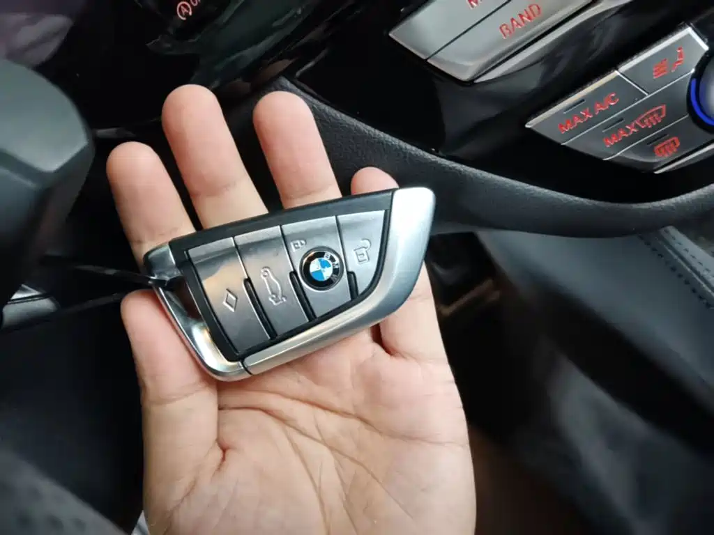 BMW 5 Series 2019 facelift 530Li Exclusive M Sports Package купить на сайте DeffCars
