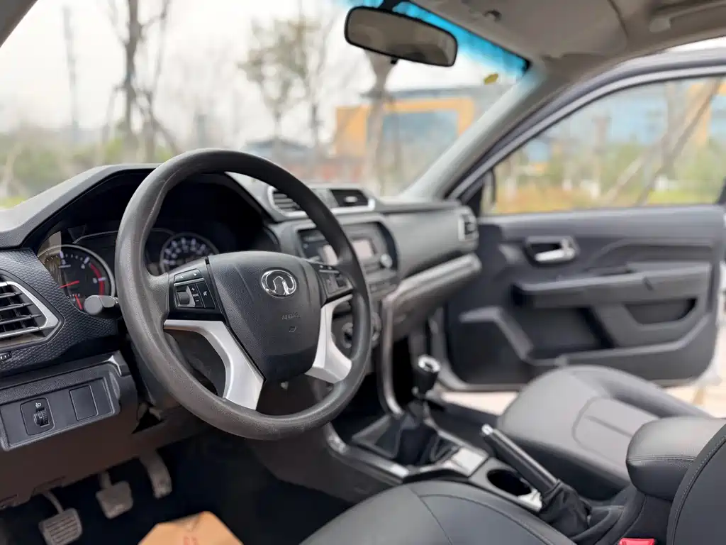 Fengjun 5 2021 2.0T diesel two-wheel drive super affordable large double-row National VI GW4D20M купить на сайте DeffCars