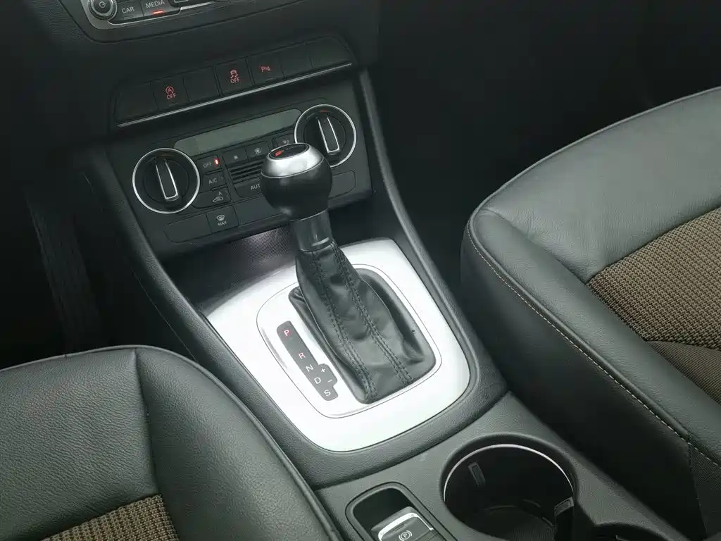 Audi Q3 2017 35 TFSI Fashion купить на сайте DeffCars