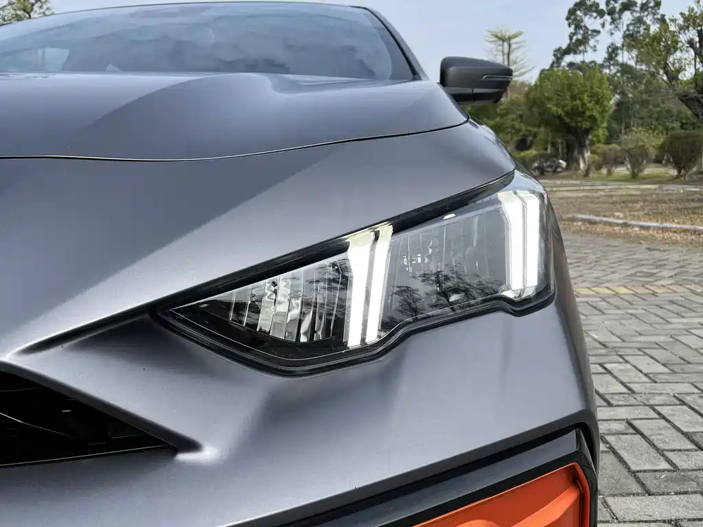 Shadow Leopard 2022 270T DCT J16 R-style track version купить на сайте DeffCars