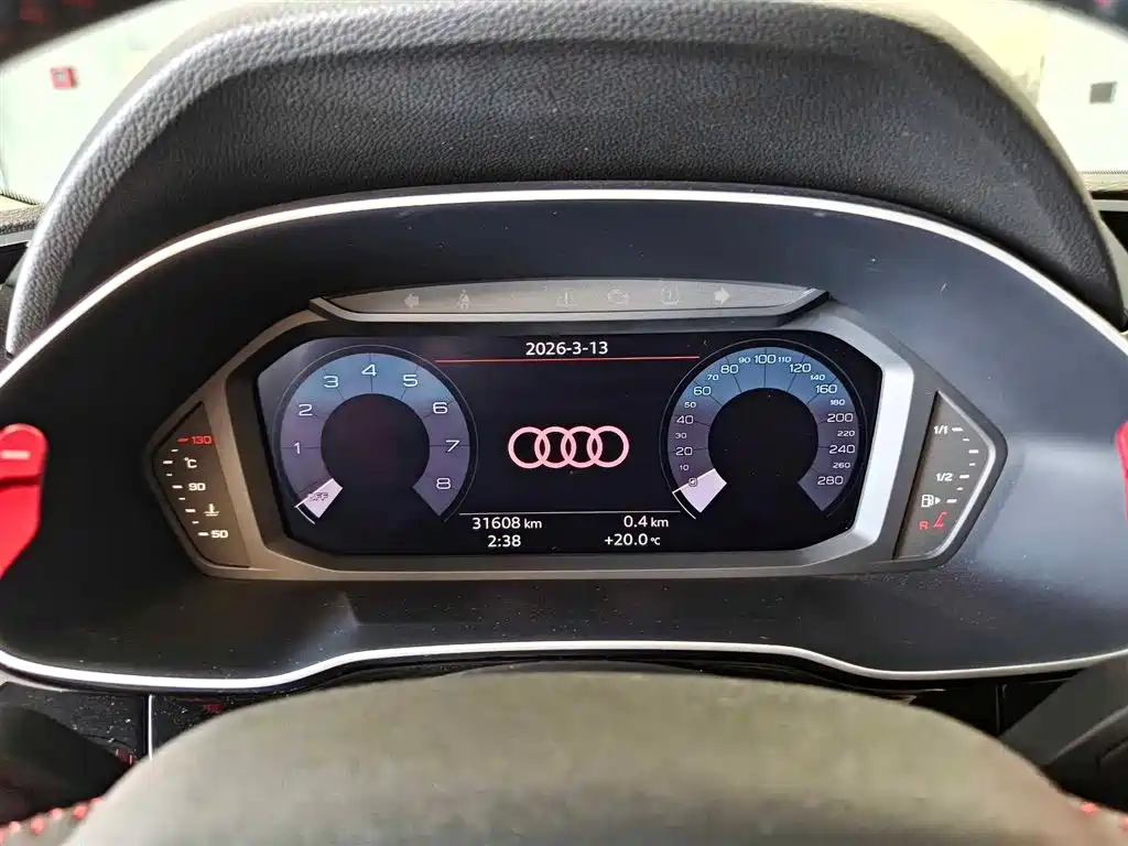 Audi Q3 2021 40 TFSI Fashionable and Dynamic купить на сайте DeffCars