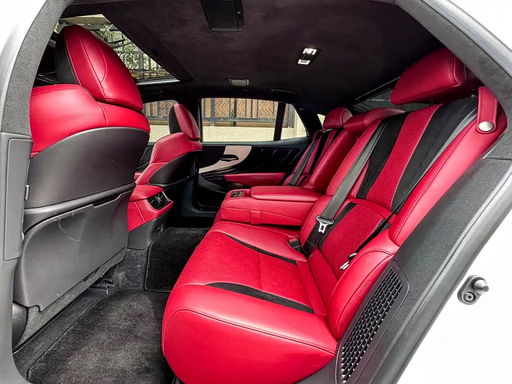 Lexus LS 2020 500h F SPORT National VI купить на сайте DeffCars