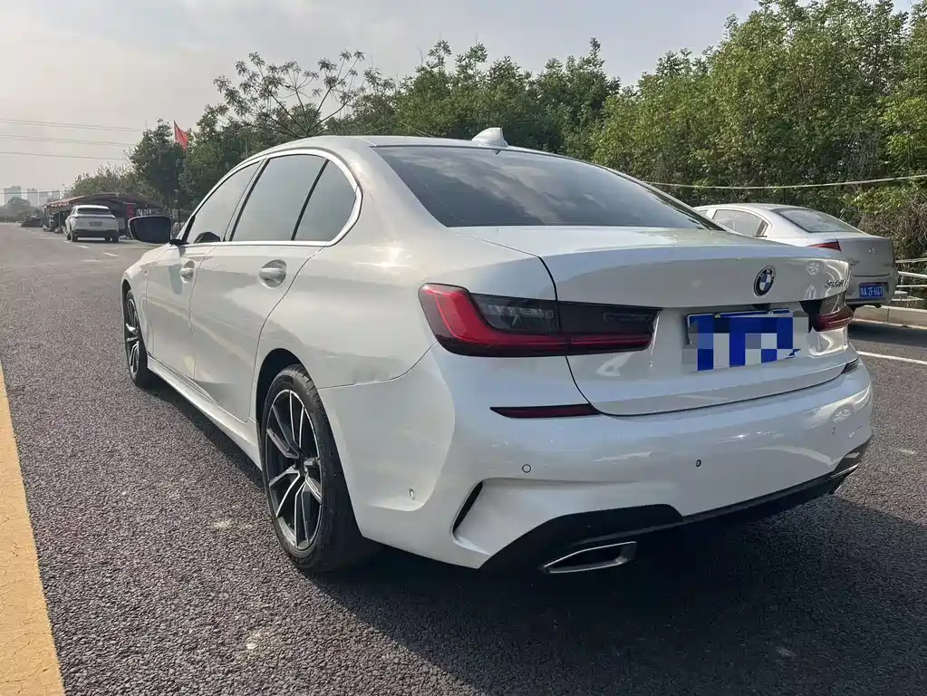 BMW 3 Series 2021 320Li M Sports Package купить на сайте DeffCars