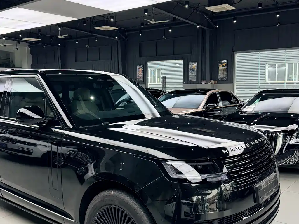 Range Rover 2025 3.0 L6 360PS Grand Edition купить на сайте DeffCars