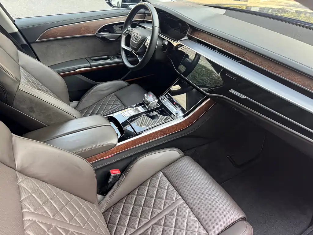 Audi A8 2021 A8L 50 TFSI quattro luxury model купить на сайте DeffCars