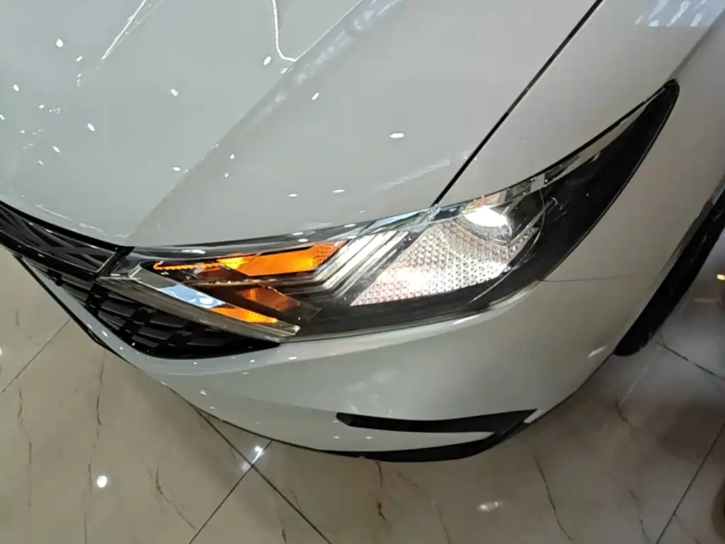 Jetta VS7 2022 Panda (Geome) Edition 1.4T Automatic Delight Pro купить на сайте DeffCars