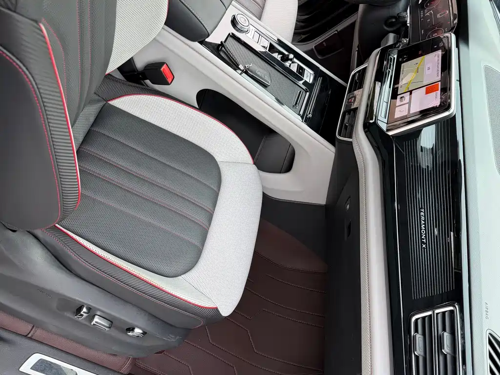Touron 2023 Touron X 380TSI four-wheel drive exclusive luxury version купить на сайте DeffCars