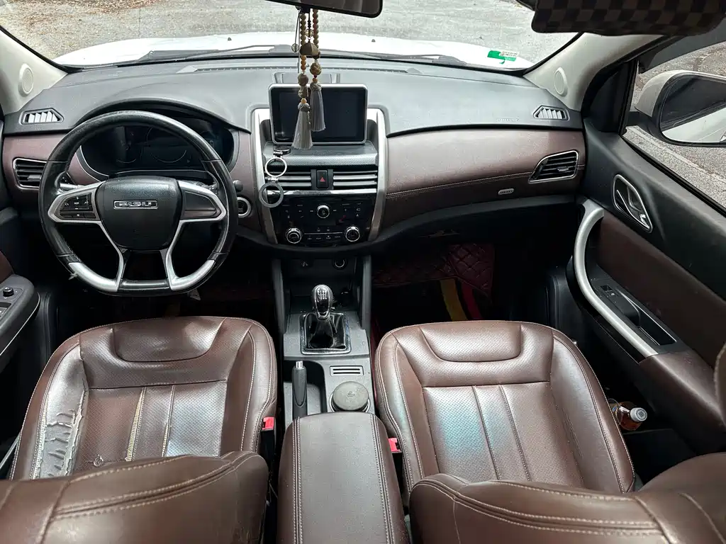 Bisu T5 2017 1.5T manual luxury model купить на сайте DeffCars