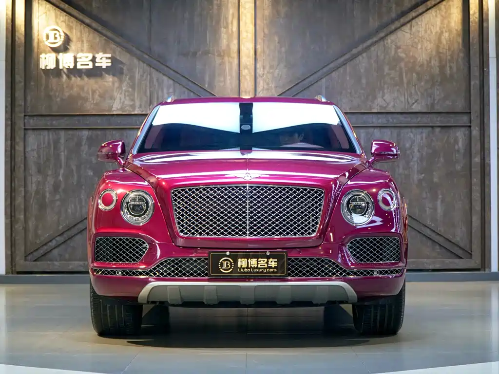 Bentayga 2017 6.0T Standard Edition купить на сайте DeffCars