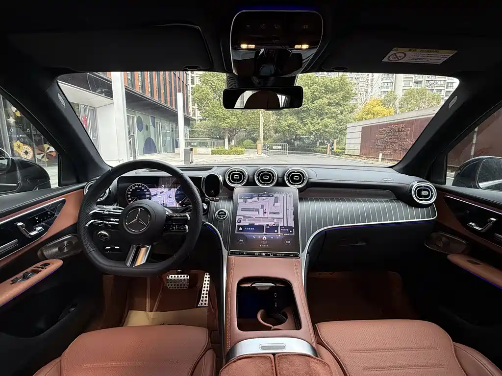 Mercedes-Benz GLC 2025 GLC 300 L 4MATIC luxury model 5 seats купить на сайте DeffCars