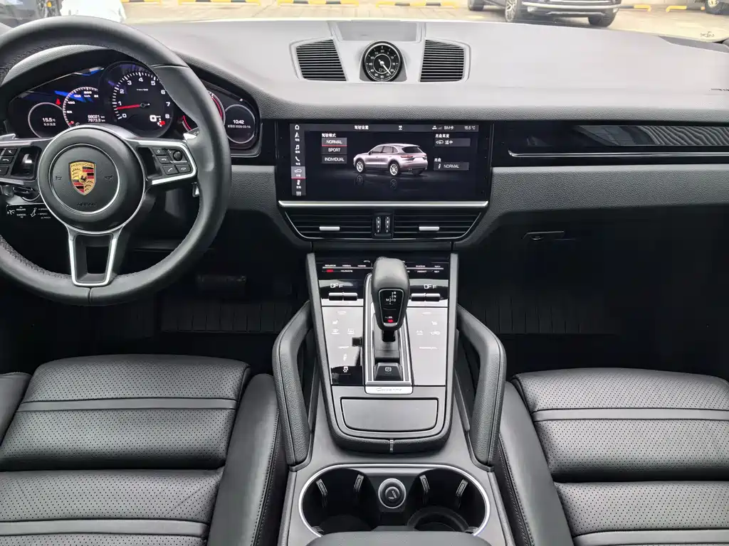 Cayenne 2018 Cayenne 3.0T купить на сайте DeffCars