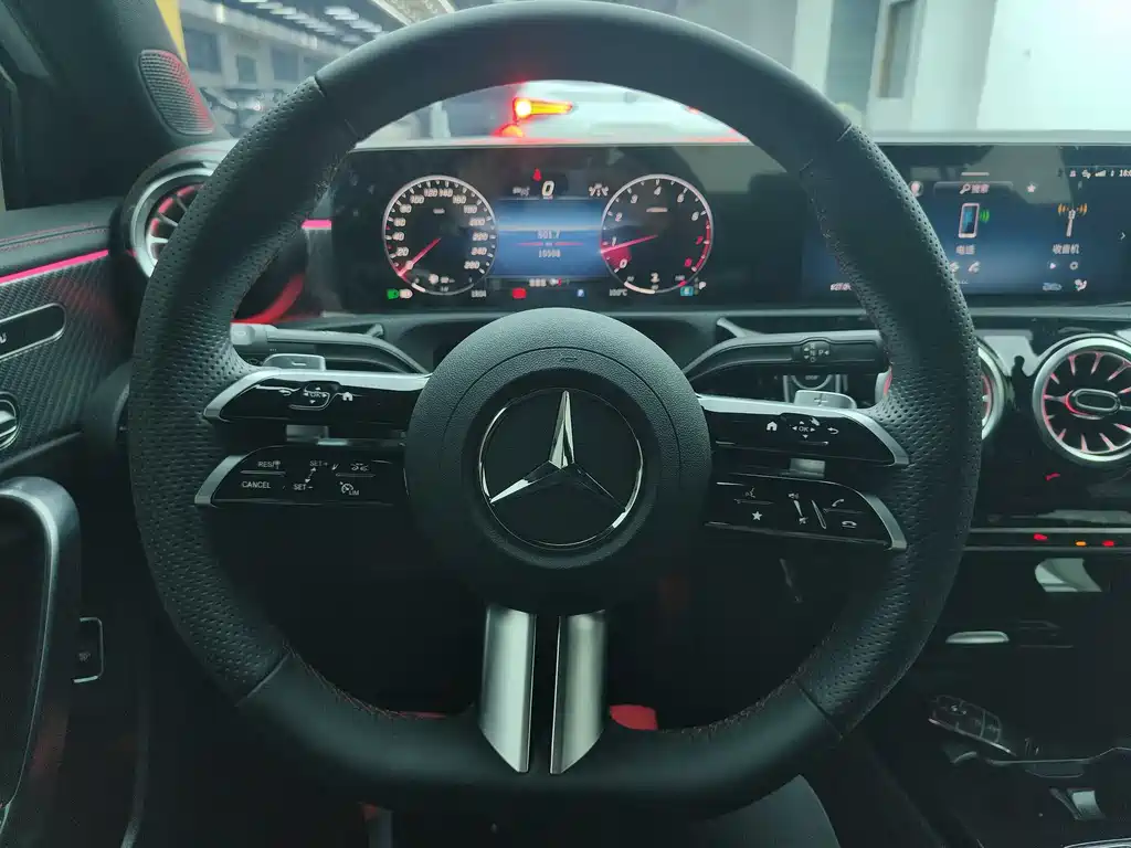 Mercedes-Benz A-Class 2025 A 200 L Fashion Model купить на сайте DeffCars