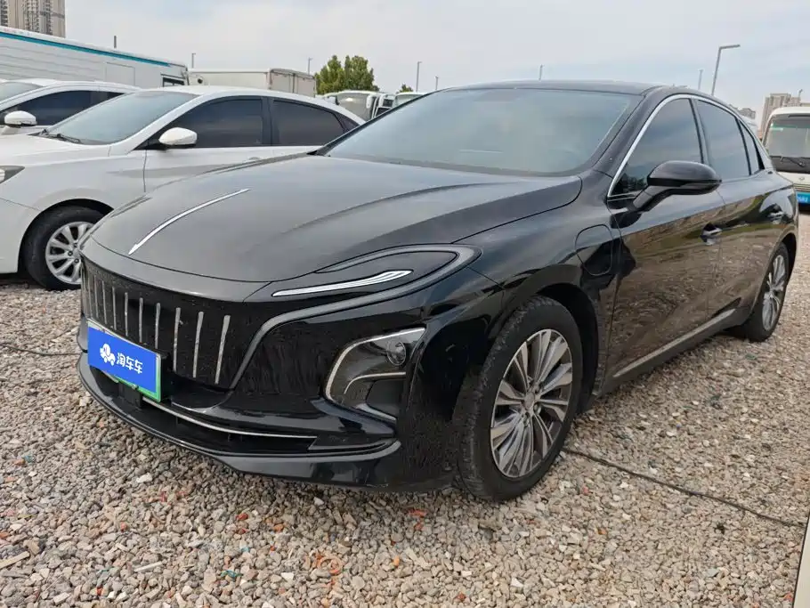 Hongqi E-QM5 2024 model 560km PLUS купить на сайте DeffCars