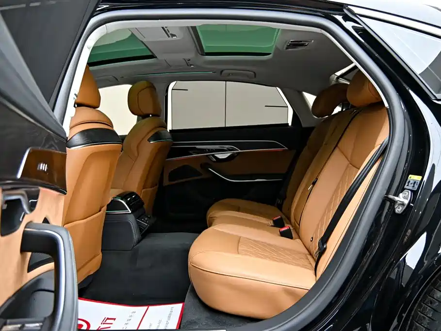 Audi A8 2024 A8L 50 TFSI quattro Premium Selection купить на сайте DeffCars