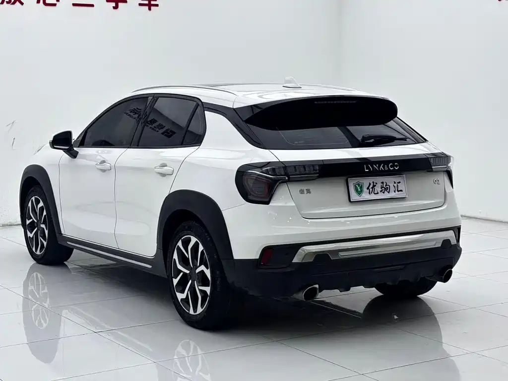 Lynk & Co 02 2019 1.5T DCT two-wheel drive version National VI купить на сайте DeffCars