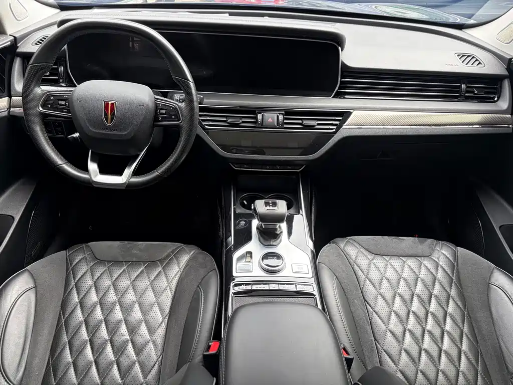 Hongqi HS5 2019 2.0T Zhilian Qixiang four-wheel drive version купить на сайте DeffCars