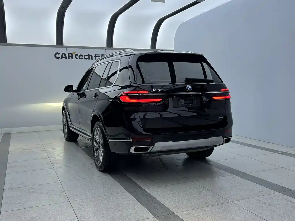 BMW X7 2024 xDrive40i Leading Luxury Package купить на сайте DeffCars