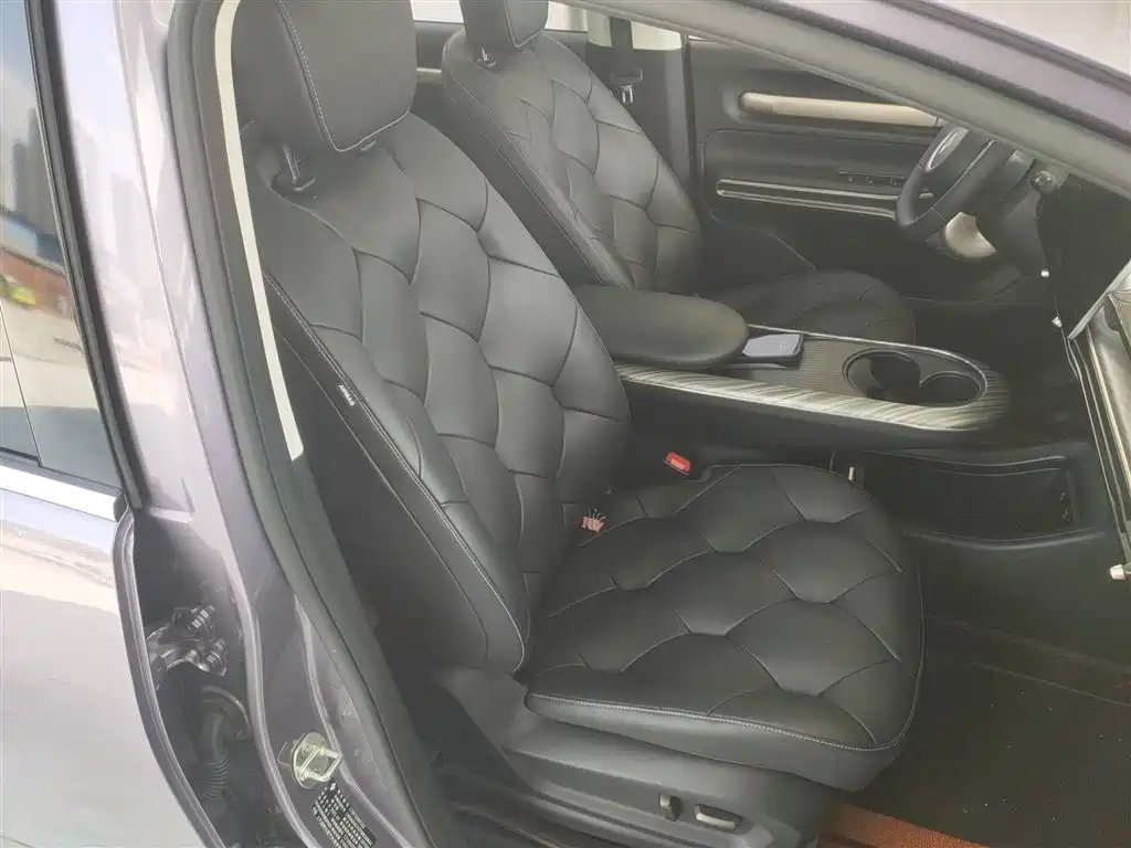 Baojun Yunduo 2023 460 Max купить на сайте DeffCars