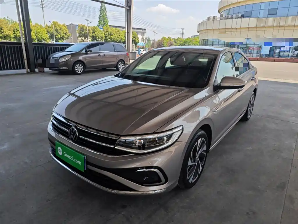 Bora 2023 300TSI DSG Premium Edition купить на сайте DeffCars