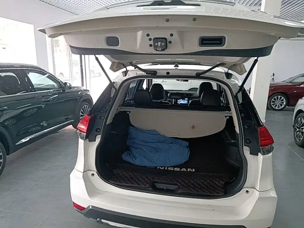 X-Trail 2020 2.0L XL its CVT 2WD Zhilian Comfort Edition купить на сайте DeffCars
