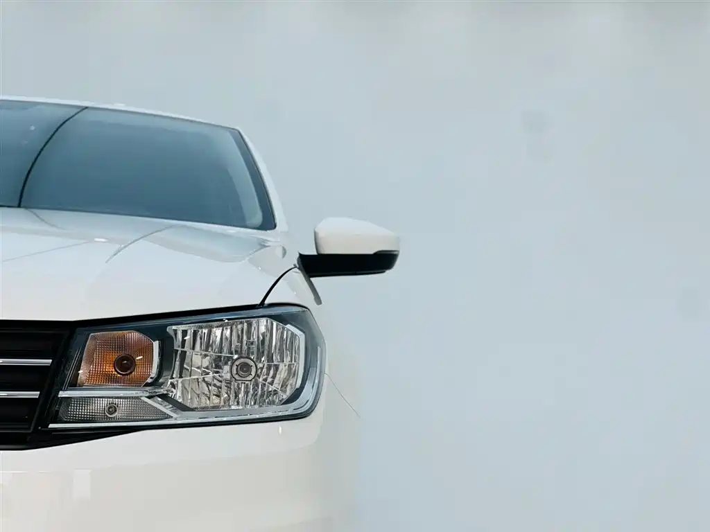 Santana 2021 1.5L automatic fashion version купить на сайте DeffCars