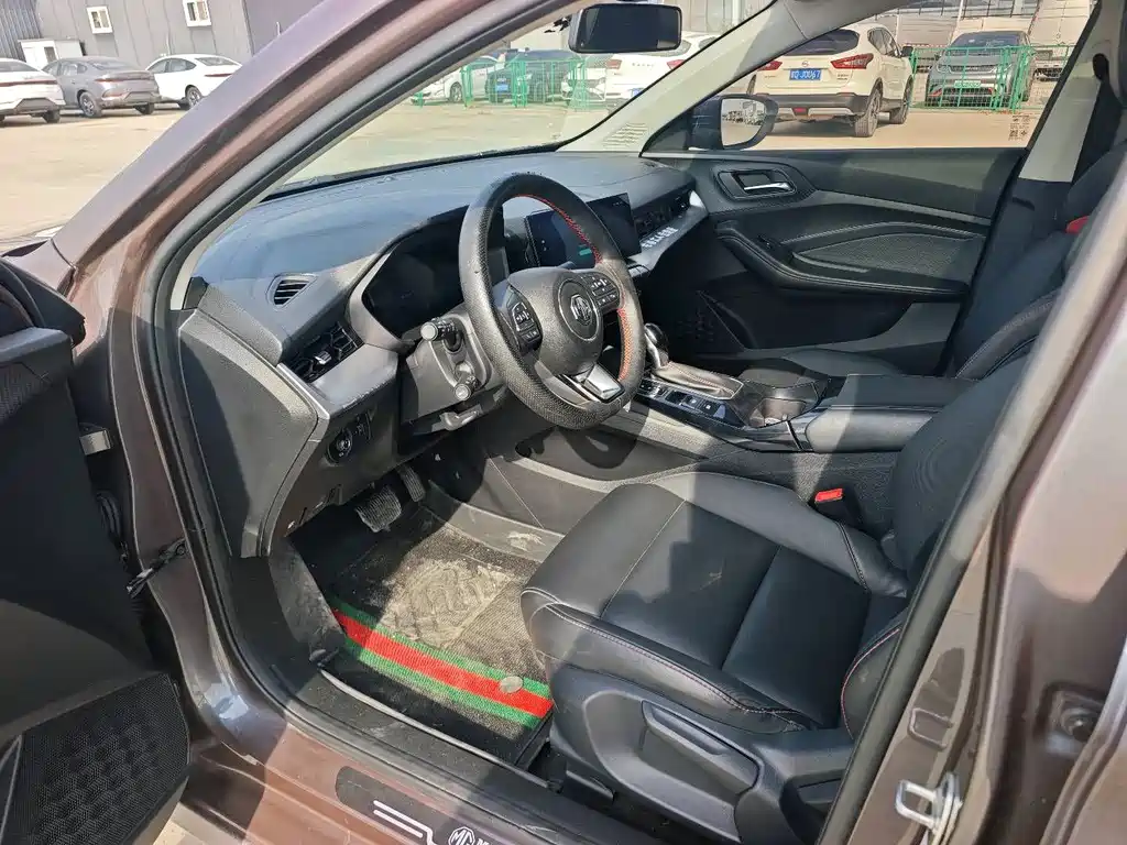 MG5 2022 180DVVT CVT Youth Deluxe Edition купить на сайте DeffCars