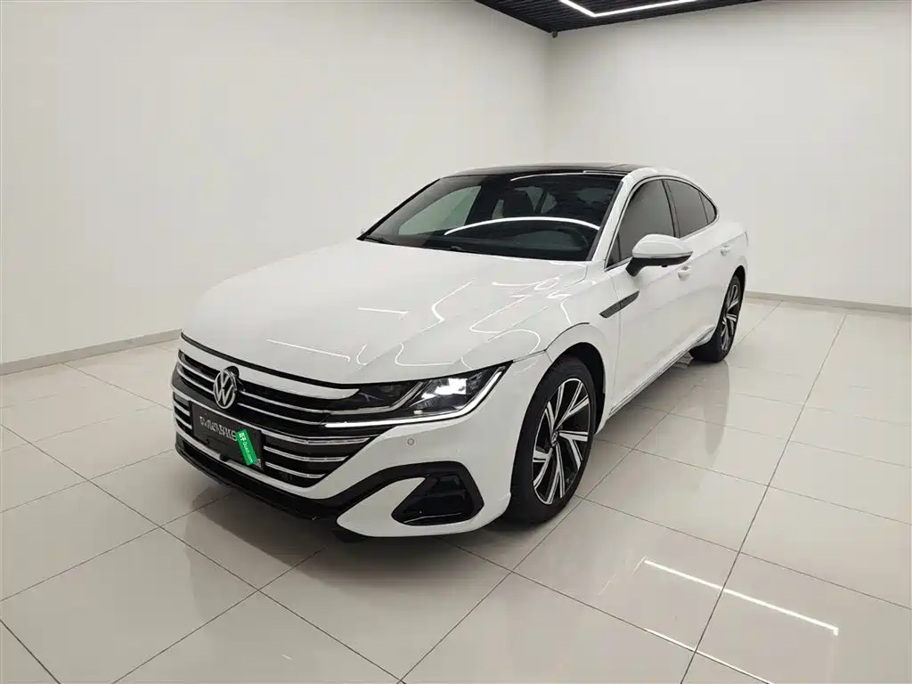 FAW-Volkswagen CC 2021 330TSI Dazzling Edition купить на сайте DeffCars