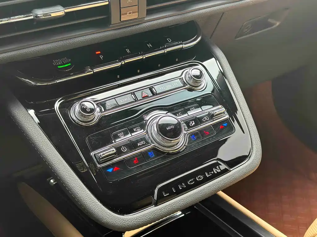 Adventurer 2021 2.0T Two-wheel drive Premium Edition купить на сайте DeffCars