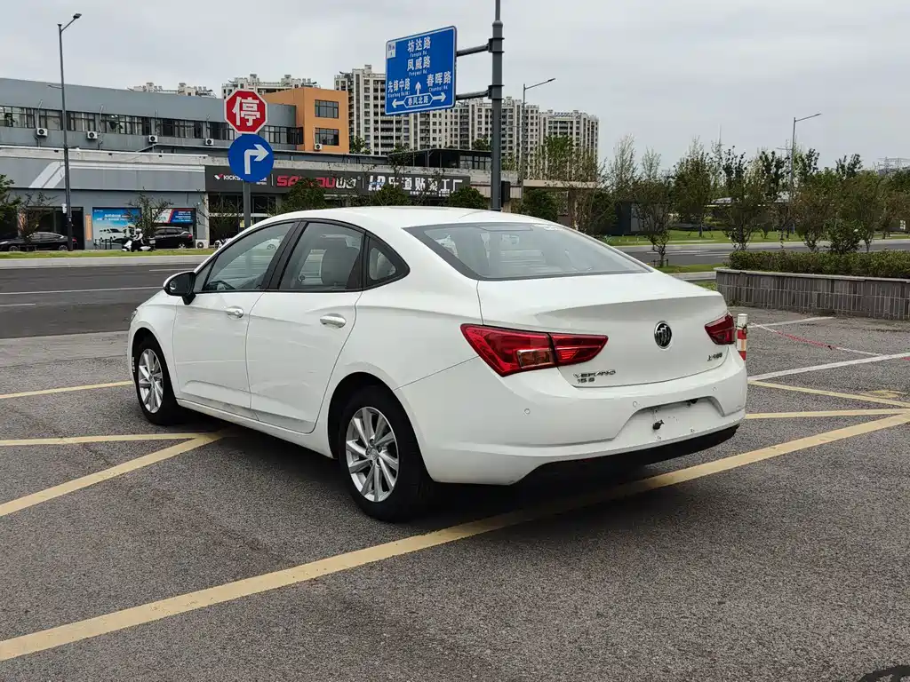 Weilan 2018 Sedan 15S Automatic Enterprising купить на сайте DeffCars