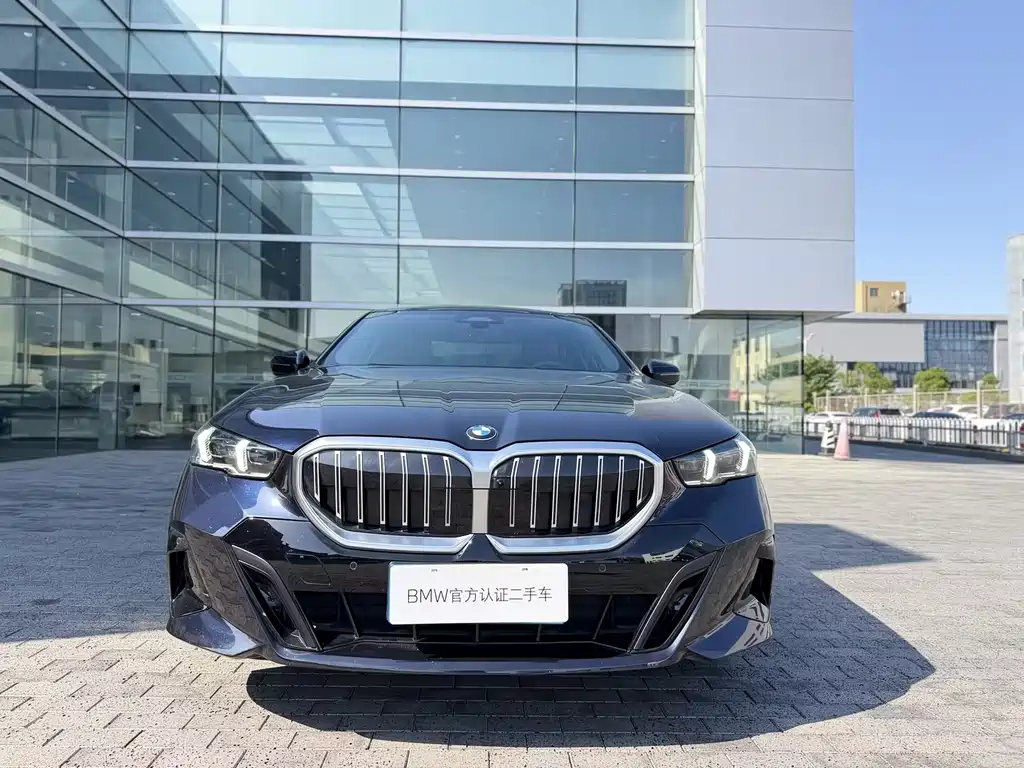 BMW 5 Series Imported 2024 525i M Sports Package купить на сайте DeffCars