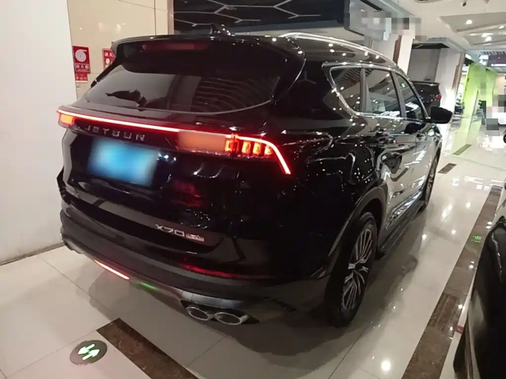 Jietu X70 PLUS 2023 model 1.5T DCT Brave PLUS 5 seats купить на сайте DeffCars