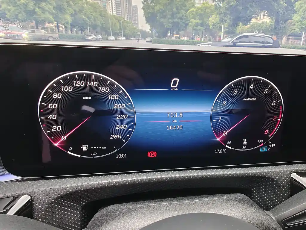 Mercedes-Benz A-Class 2024 A 200 L Fashion купить на сайте DeffCars