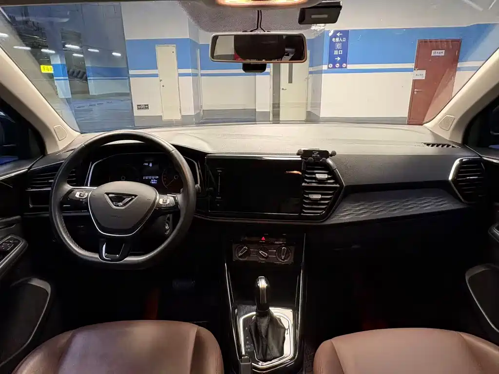 Jetta VS5 2021 280TSI automatic aggressive model купить на сайте DeffCars