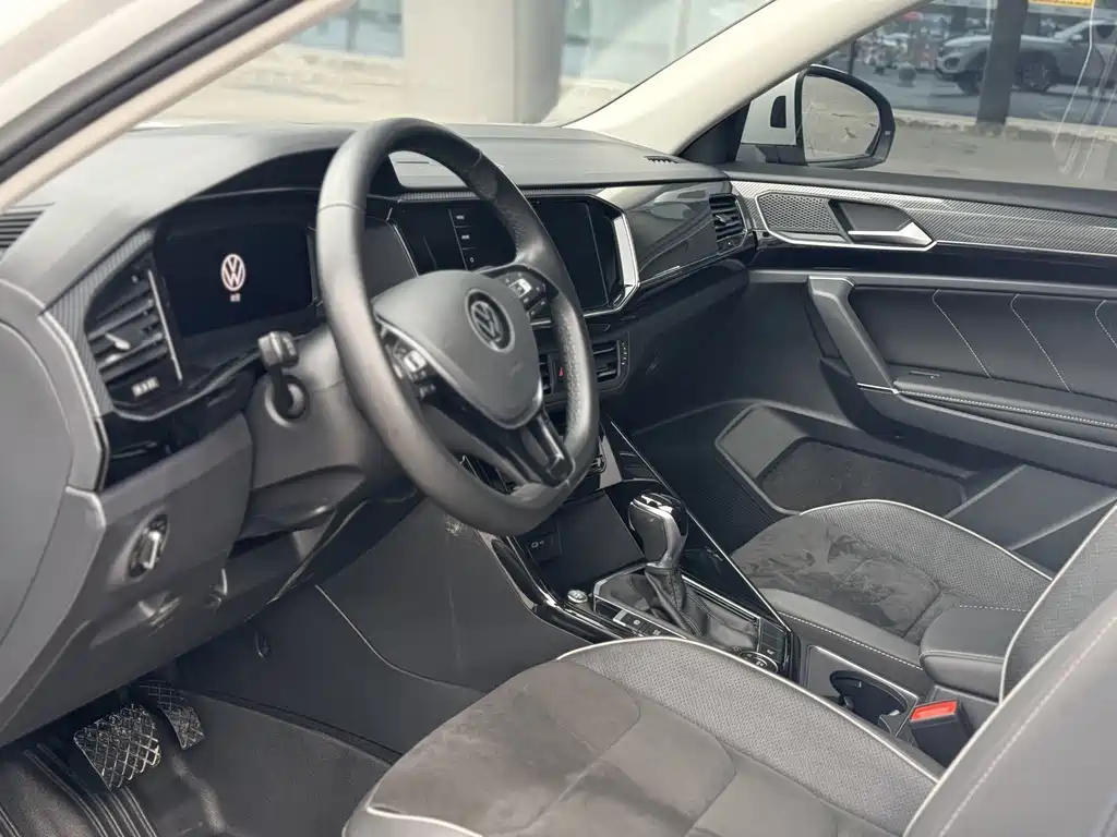 Tanyue 2022 380TSI four-wheel drive R-Line intelligent version купить на сайте DeffCars