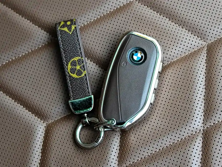 BMW 5 Series 2024 530Li Leading M Sports Package купить на сайте DeffCars