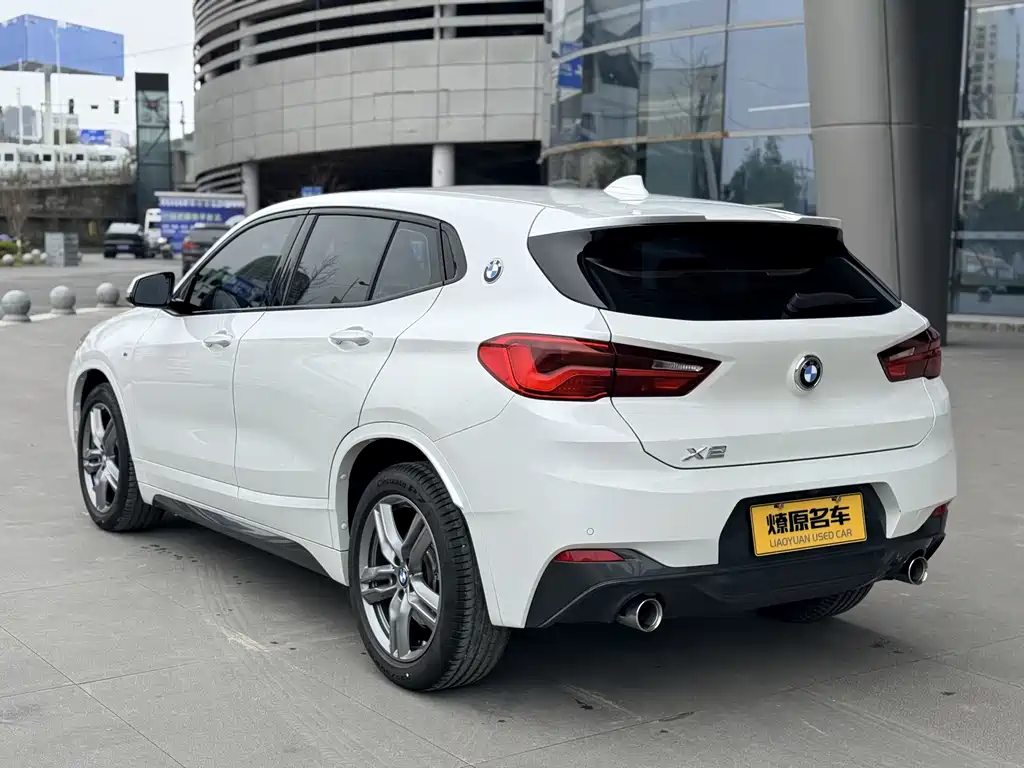 BMW X2 2021 sDrive25i leading M sports package купить на сайте DeffCars