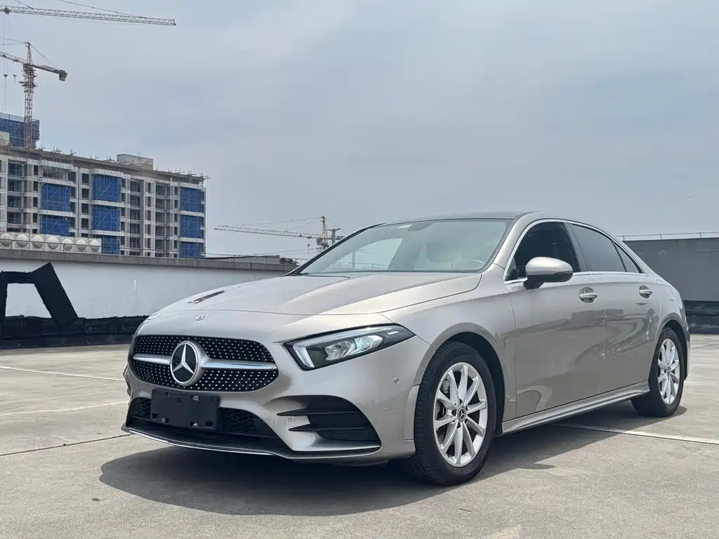 Mercedes-Benz A-Class 2021 A 200 L Sports Sedan Dynamic Type купить на сайте DeffCars